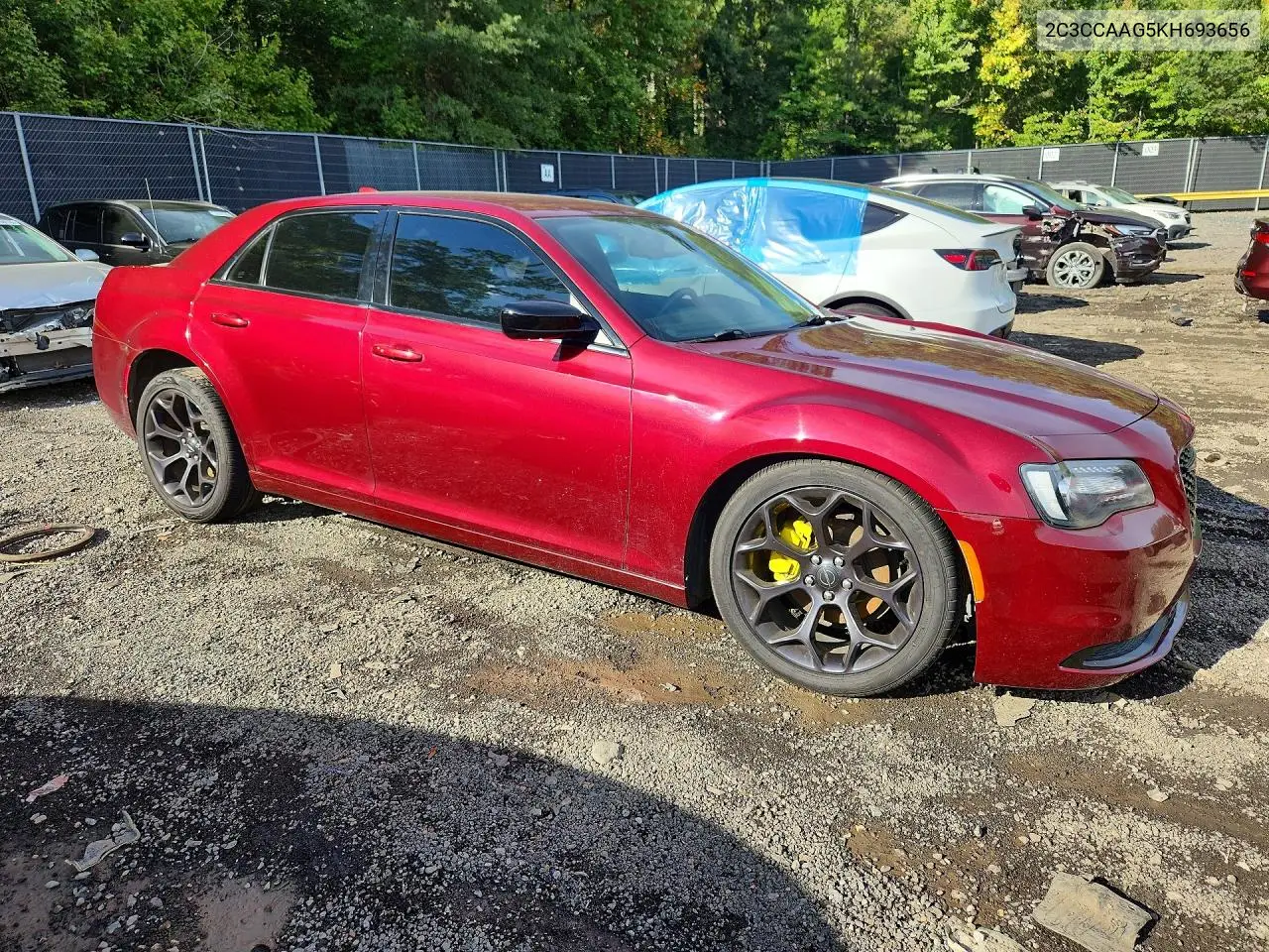 2019 CHRYSLER 300 VIN 2C3CCAAG5KH693656 — фото 4