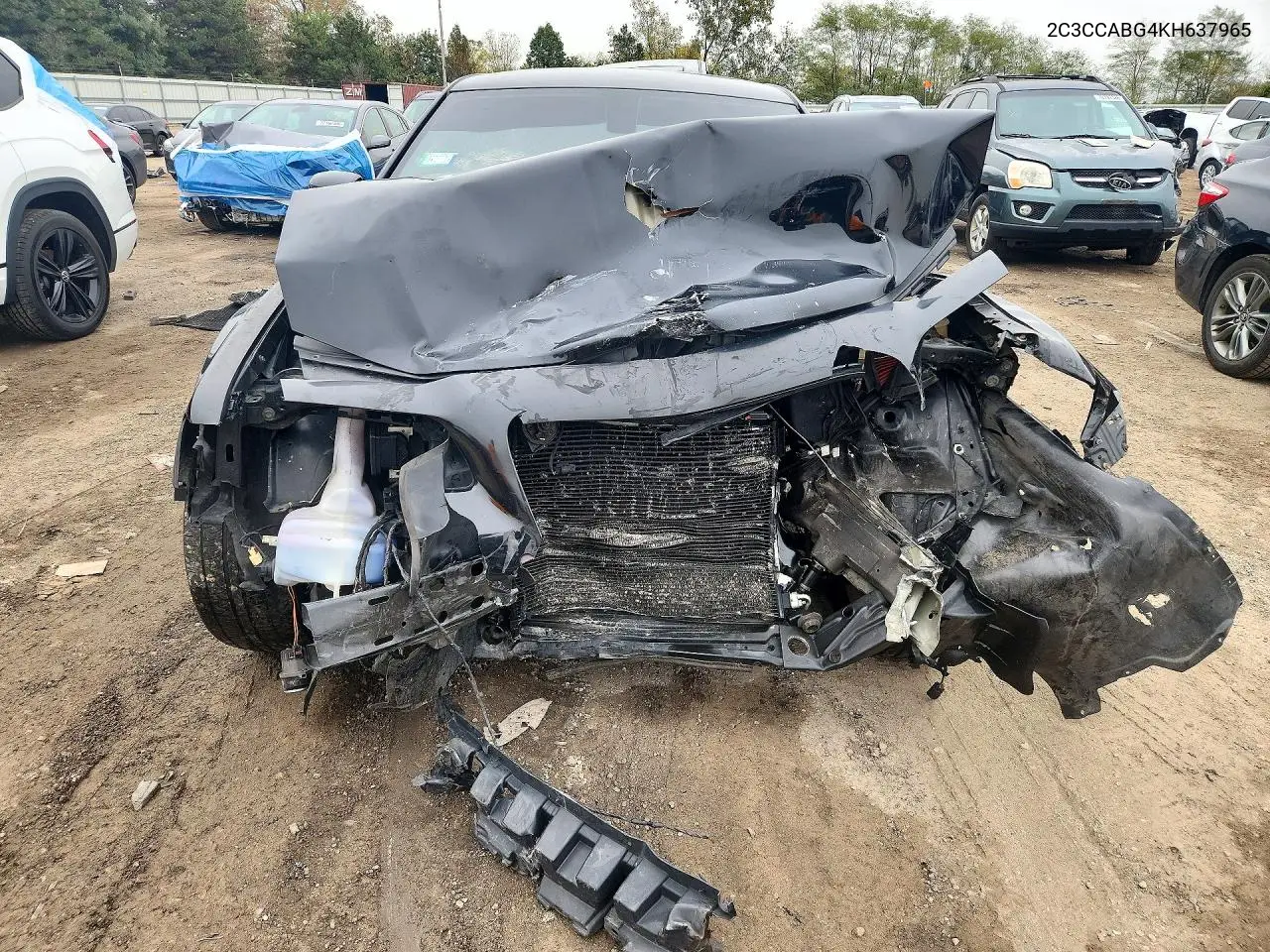 2019 CHRYSLER 300 VIN 2C3CCABG4KH637965 — фото 5
