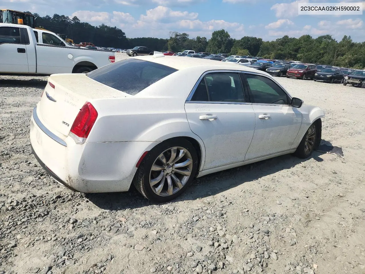 2019 CHRYSLER 300 VIN 2C3CCAAG2KH590002 — фото 3