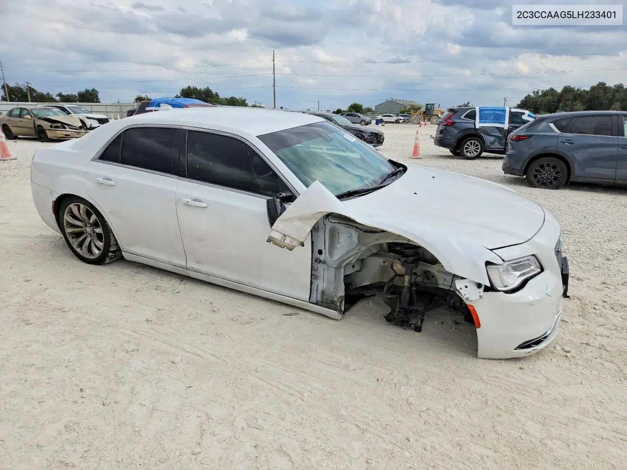 2020 CHRYSLER 300 VIN 2C3CCAAG5LH233401 — фото 4
