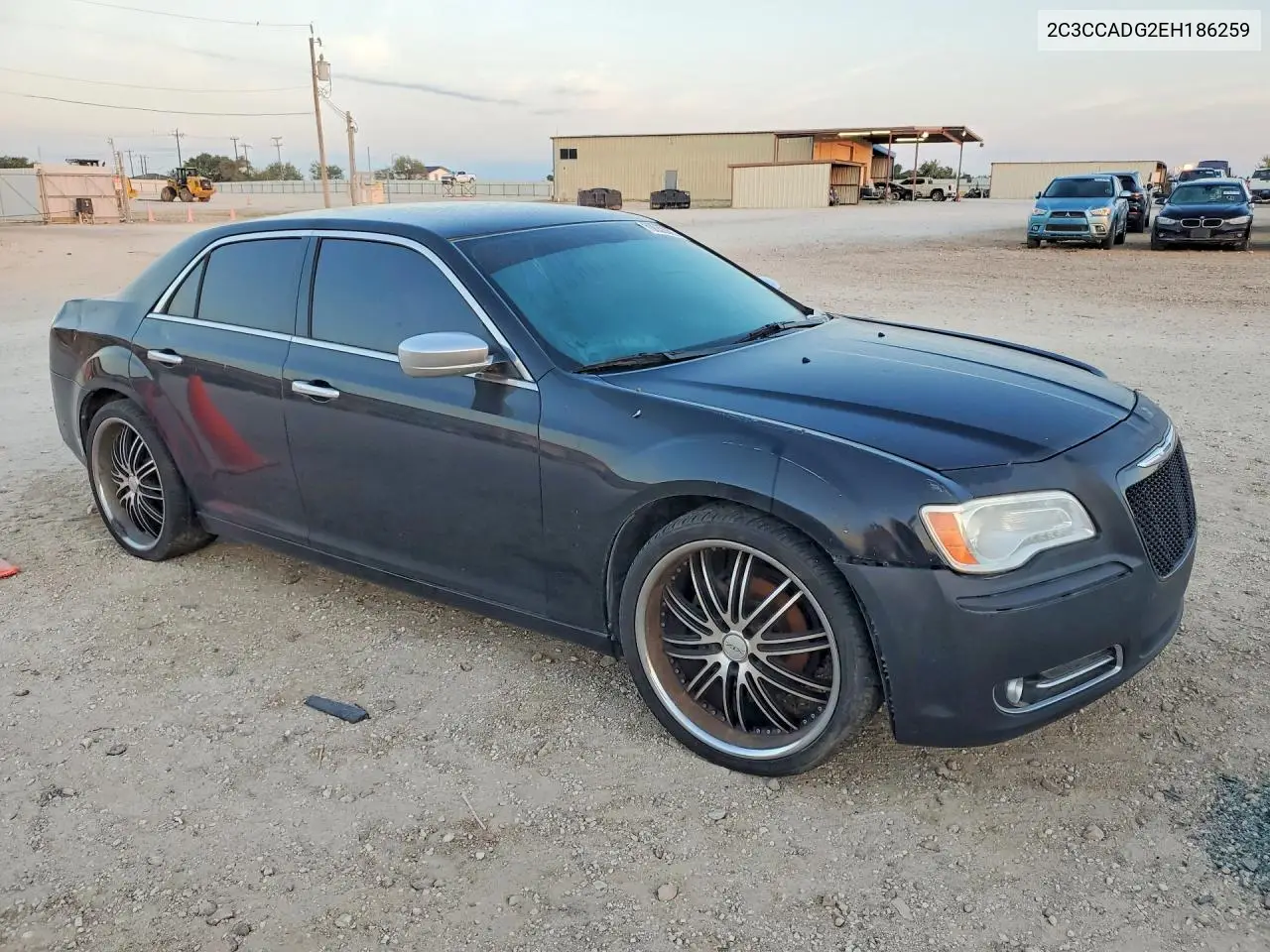 2014 CHRYSLER 300C VIN 2C3CCADG2EH186259 — фото 4