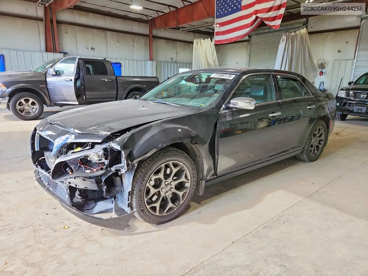 CHRYSLER 300C 2016, VIN 2C3CCAKG9GH244258