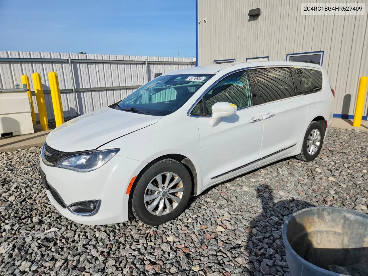 CHRYSLER PACIFICA 2017, VIN 2C4RC1BG4HR527409