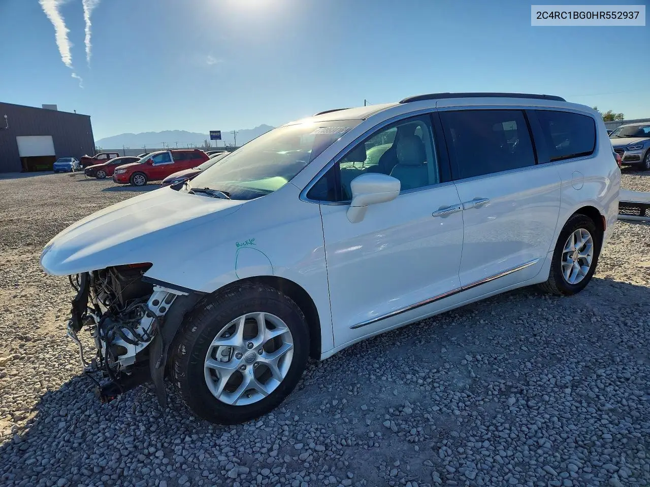 CHRYSLER PACIFICA 2017, VIN 2C4RC1BG0HR552937