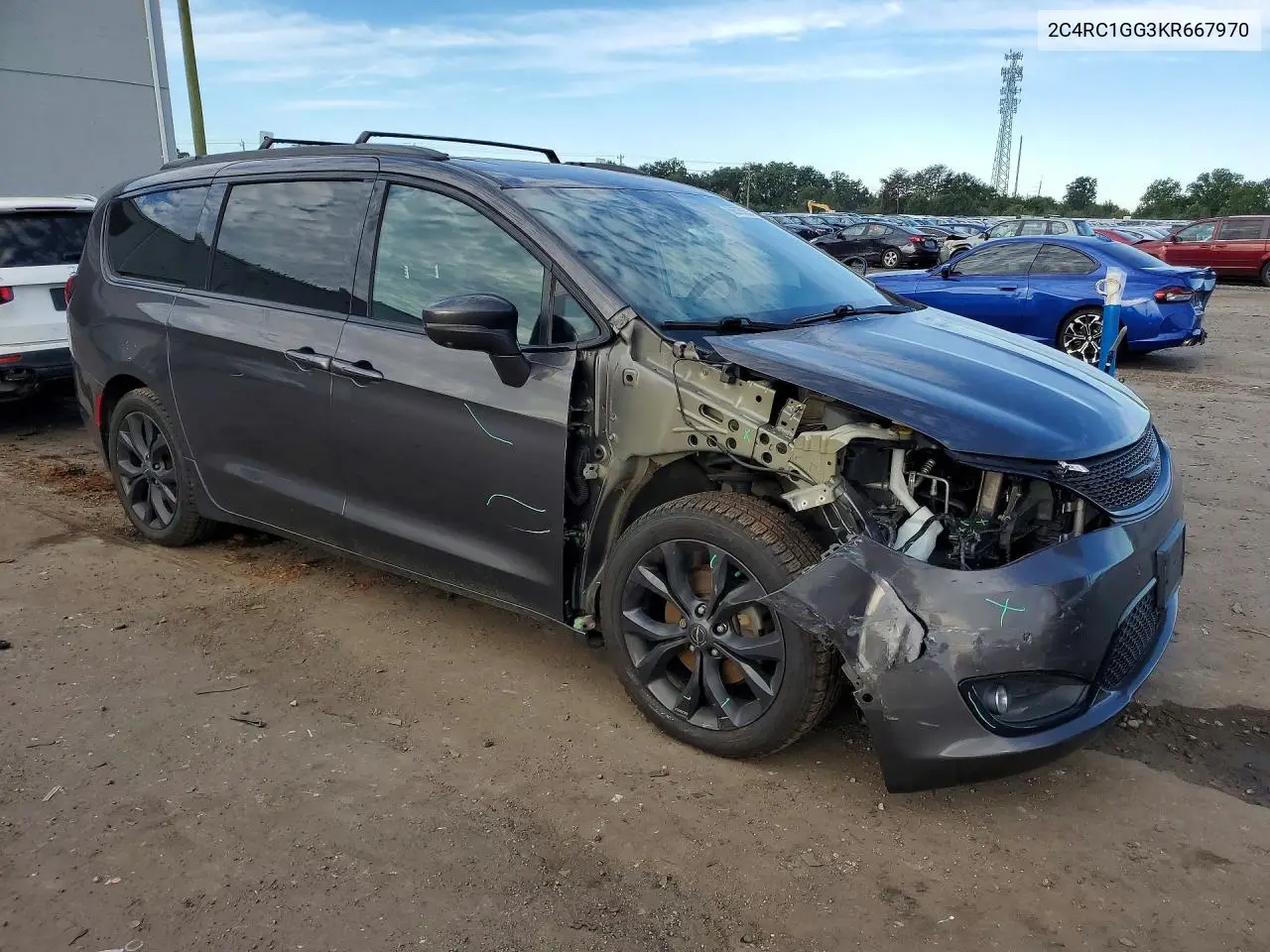 2019 CHRYSLER PACIFICA VIN 2C4RC1GG3KR667970 — фото 4