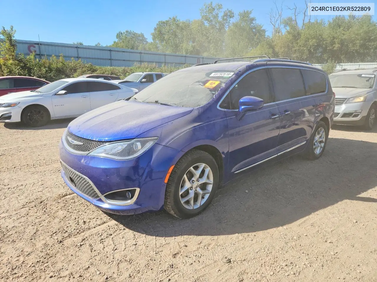 CHRYSLER PACIFICA 2019, VIN 2C4RC1EG2KR522809