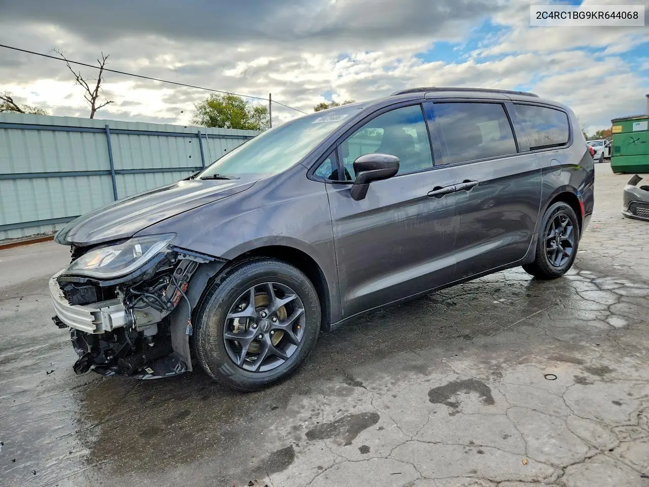 CHRYSLER PACIFICA 2019, VIN 2C4RC1BG9KR644068