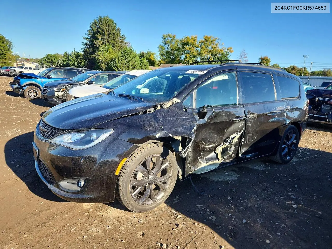 CHRYSLER PACIFICA 2019, VIN 2C4RC1FG0KR574650
