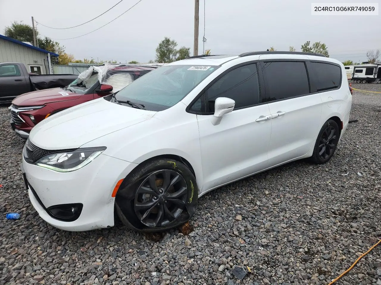 CHRYSLER PACIFICA 2019, VIN 2C4RC1GG6KR749059