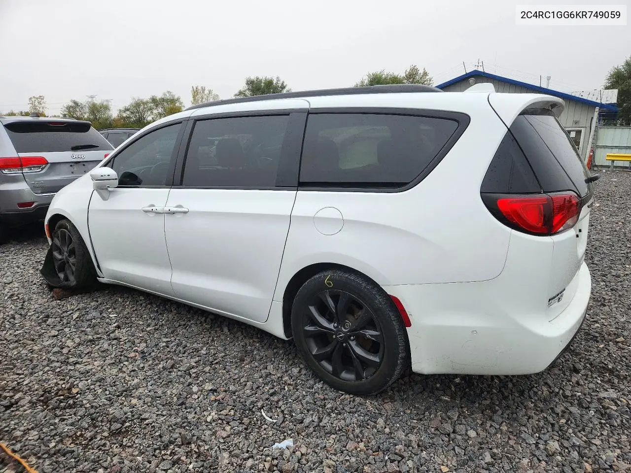 2019 CHRYSLER PACIFICA VIN 2C4RC1GG6KR749059 — фото 2