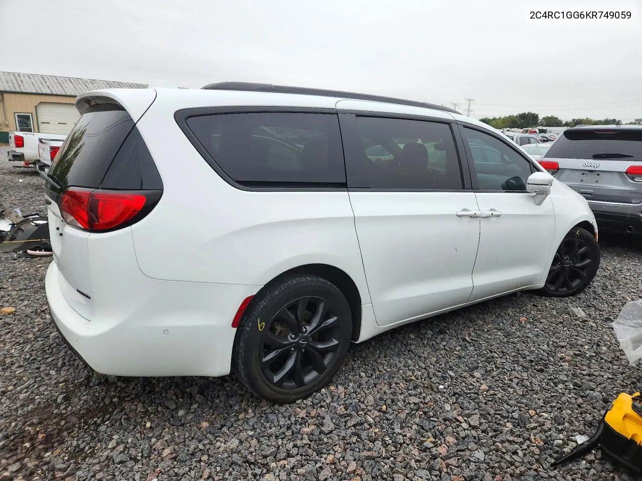 2019 CHRYSLER PACIFICA VIN 2C4RC1GG6KR749059 — фото 3
