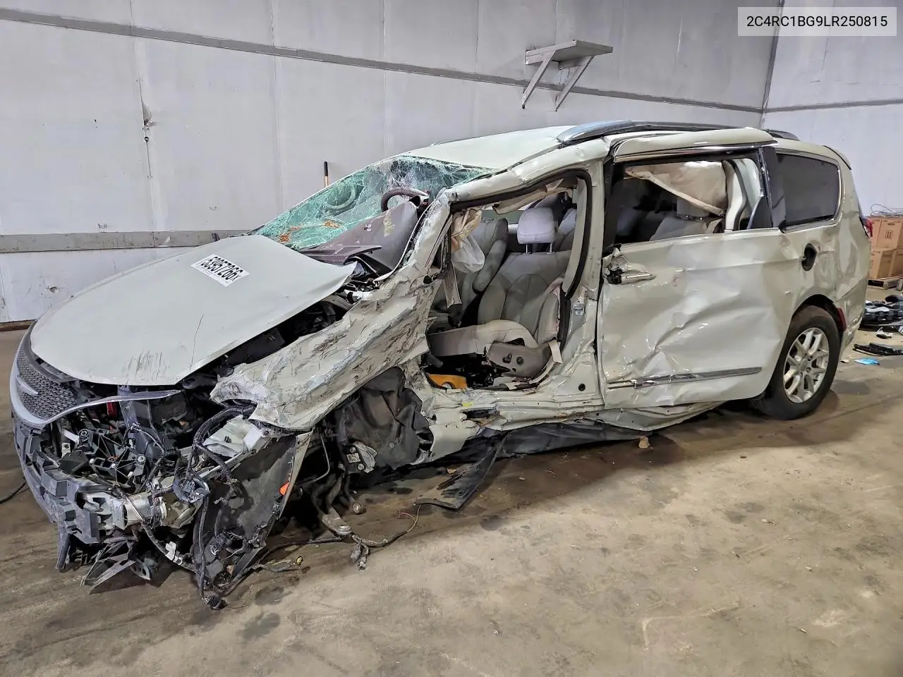 CHRYSLER PACIFICA 2020, VIN 2C4RC1BG9LR250815