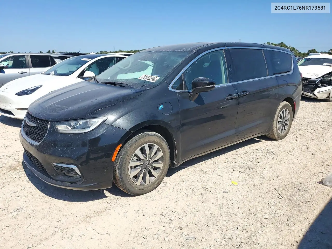 CHRYSLER PACIFICA 2022, VIN 2C4RC1L76NR173581