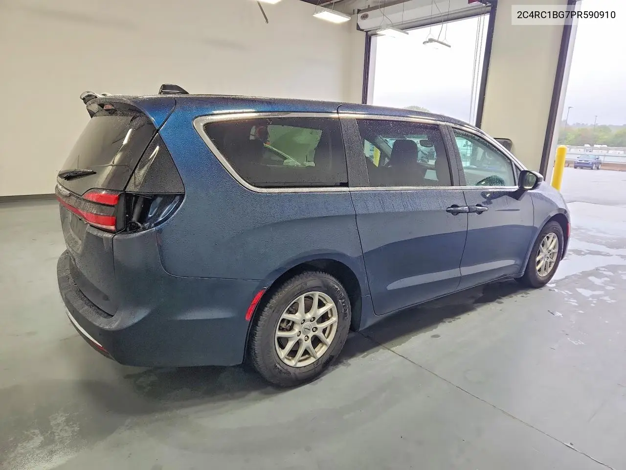 2023 CHRYSLER PACIFICA VIN 2C4RC1BG7PR590910 — фото 3