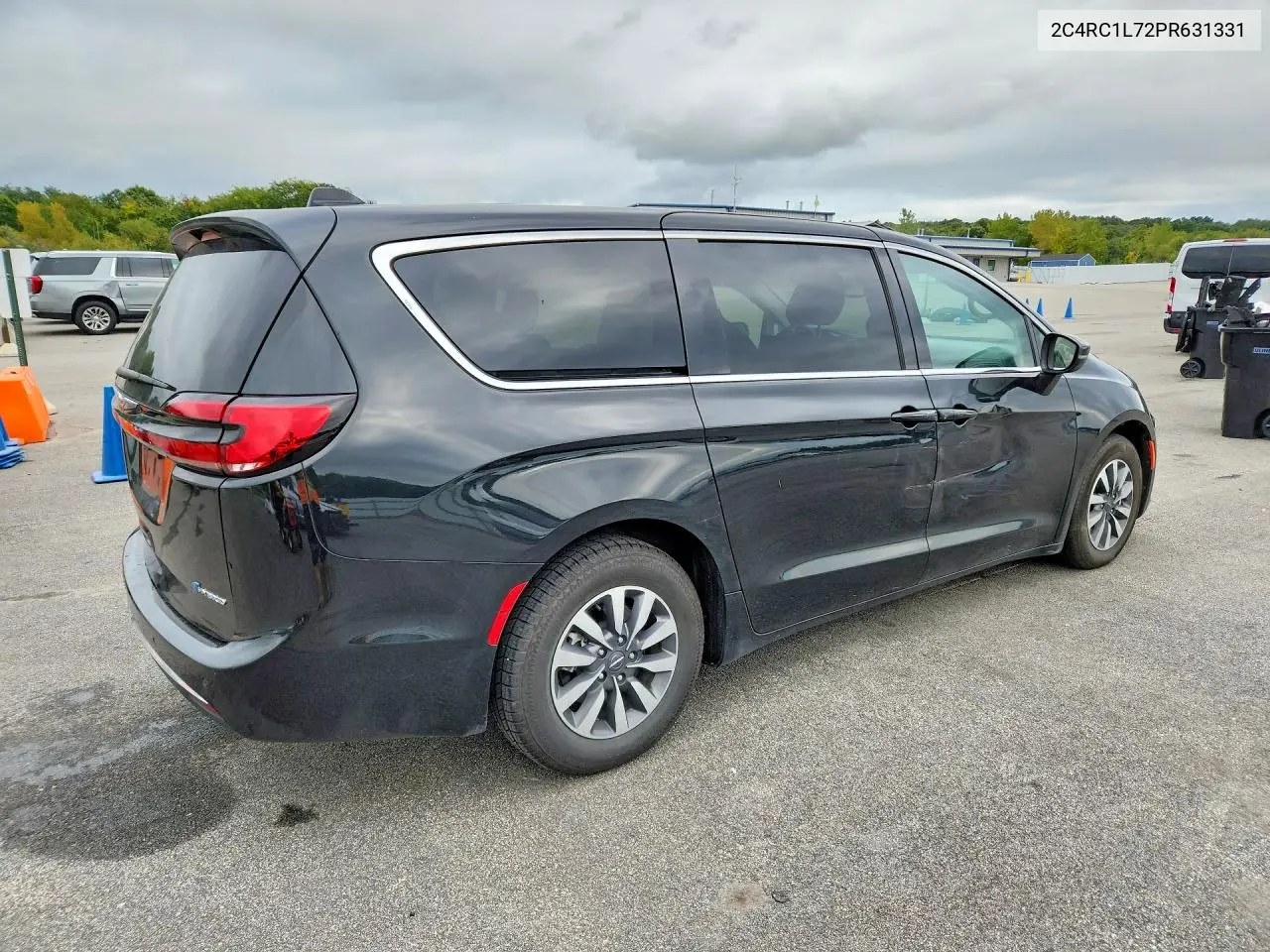 2023 CHRYSLER PACIFICA VIN 2C4RC1L72PR631331 — фото 3