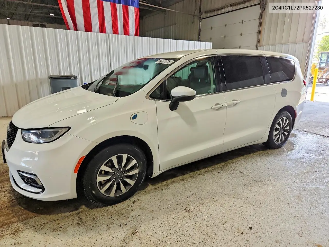 CHRYSLER PACIFICA 2023, VIN 2C4RC1L72PR527230