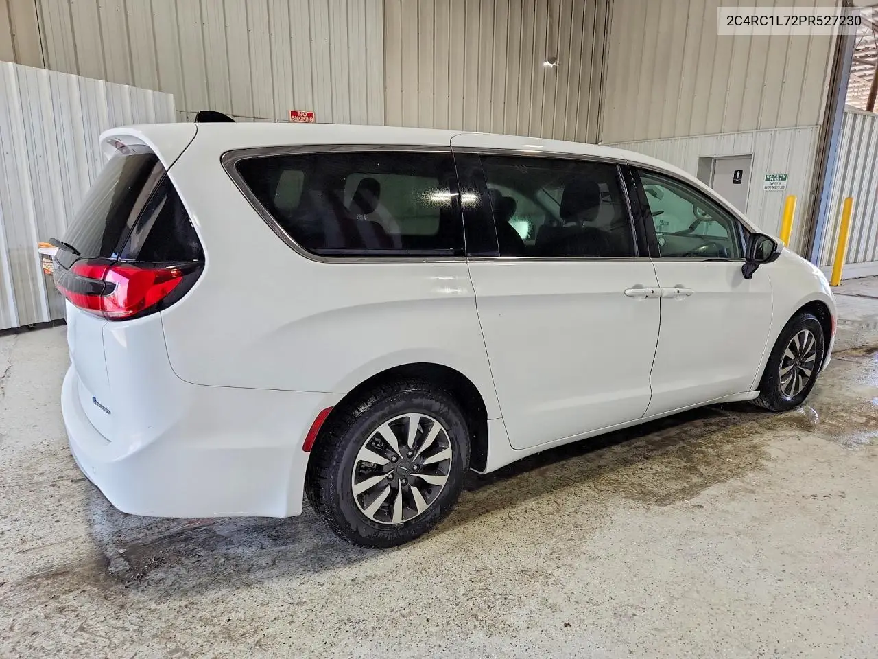 2023 CHRYSLER PACIFICA VIN 2C4RC1L72PR527230 — фото 3