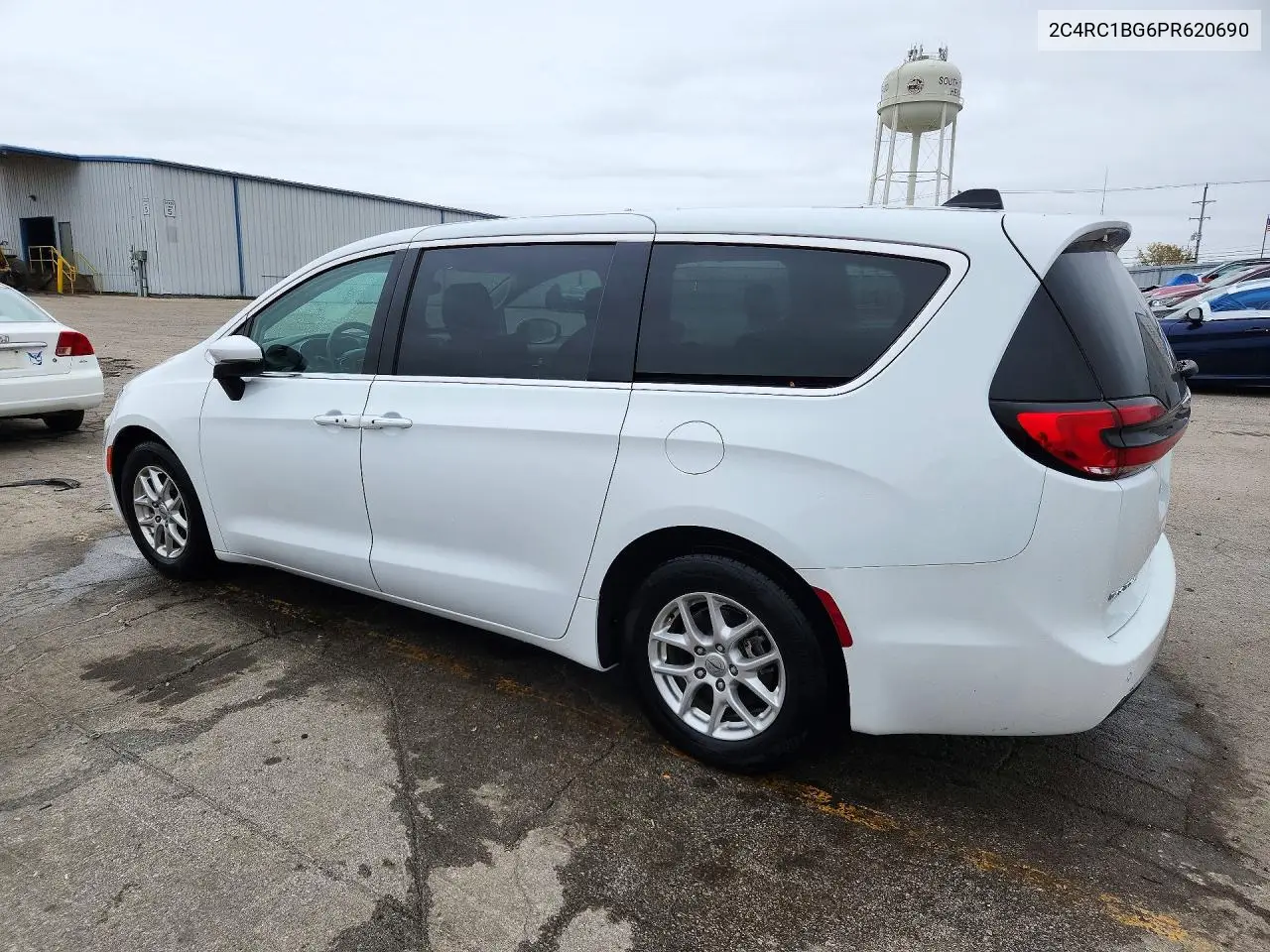 2023 CHRYSLER PACIFICA VIN 2C4RC1BG6PR620690 — фото 2