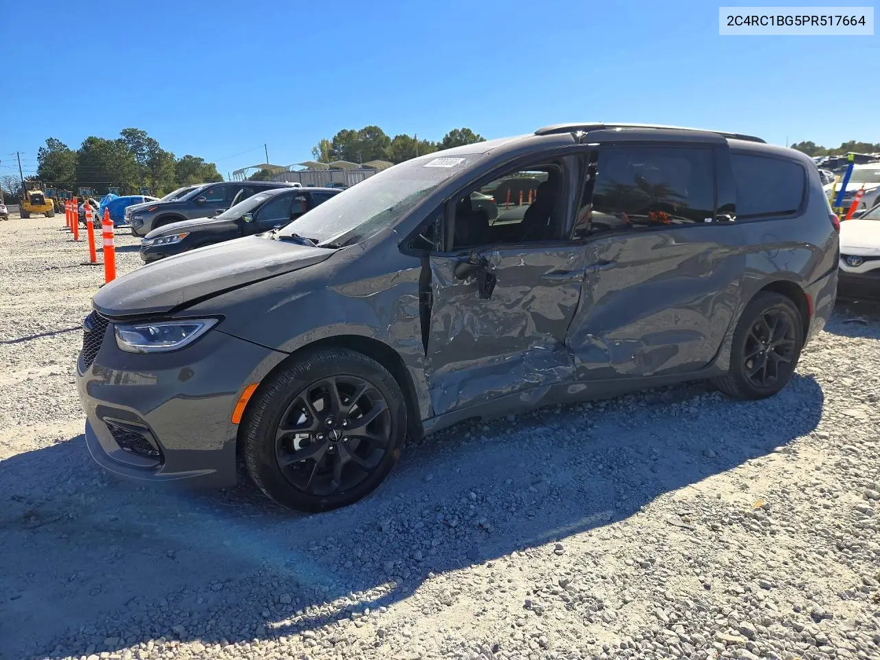 CHRYSLER PACIFICA 2023, VIN 2C4RC1BG5PR517664