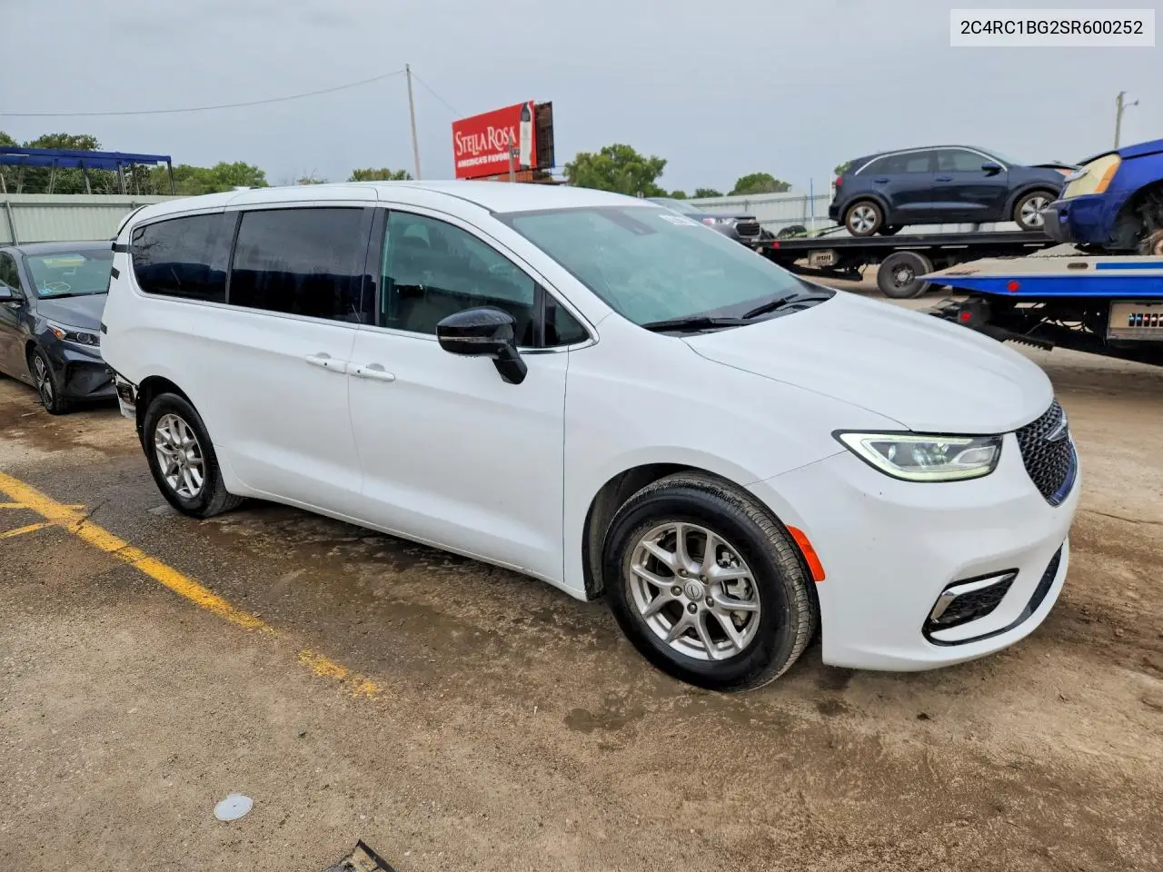 2025 CHRYSLER PACIFICA VIN 2C4RC1BG2SR600252 — фото 4