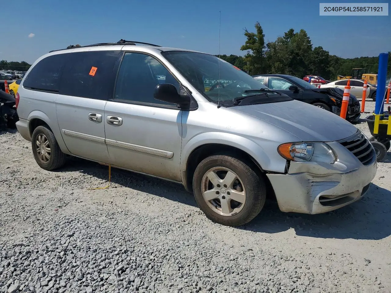 2005 CHRYSLER TOWN & COUNTRY VIN 2C4GP54L25R571921 — фото 4