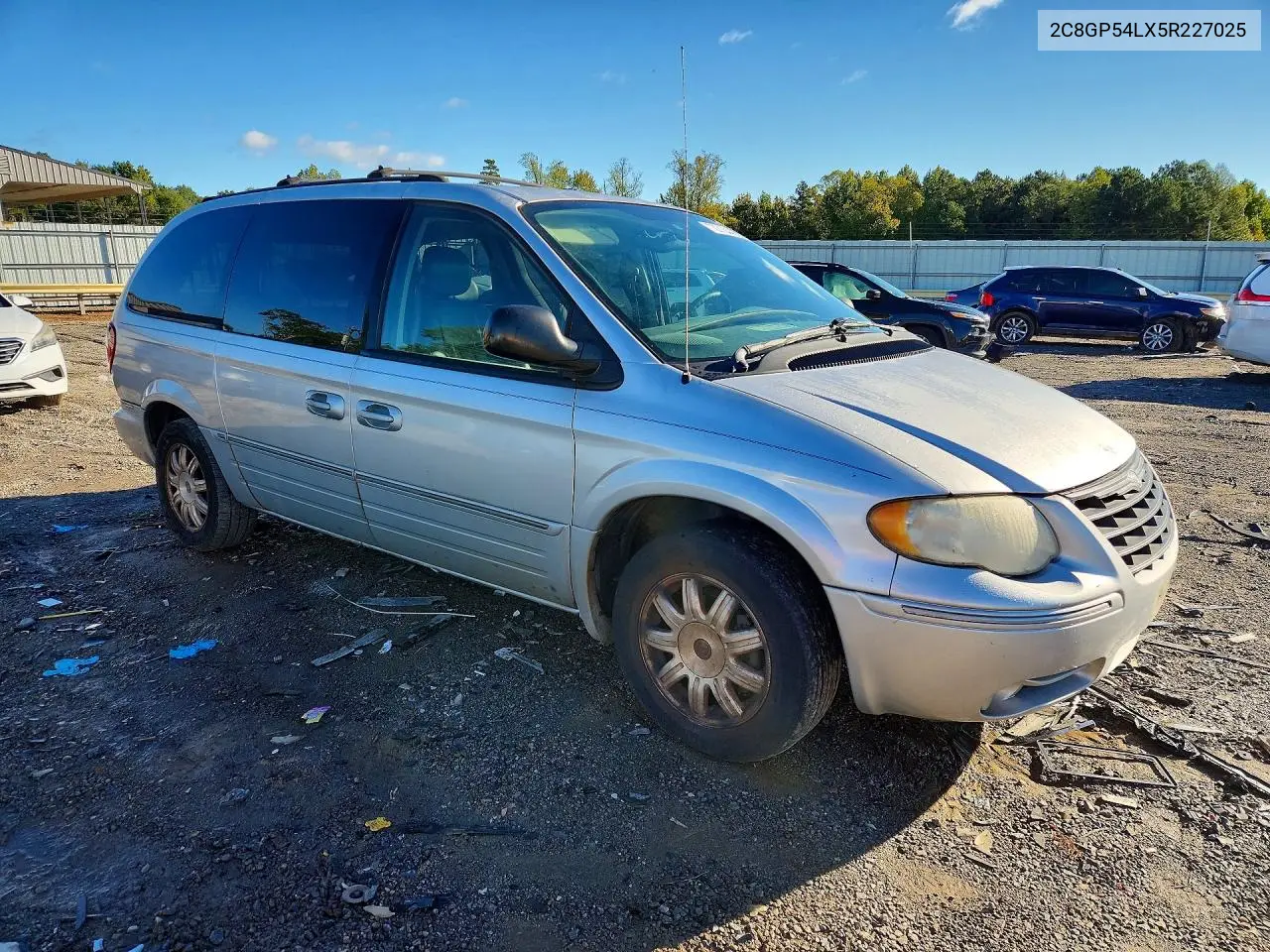 2005 CHRYSLER TOWN & COUNTRY VIN 2C8GP54LX5R227025 — фото 4