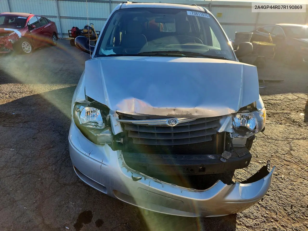 2007 CHRYSLER TOWN & COUNTRY VIN 2A4GP44R07R190869 — фото 5