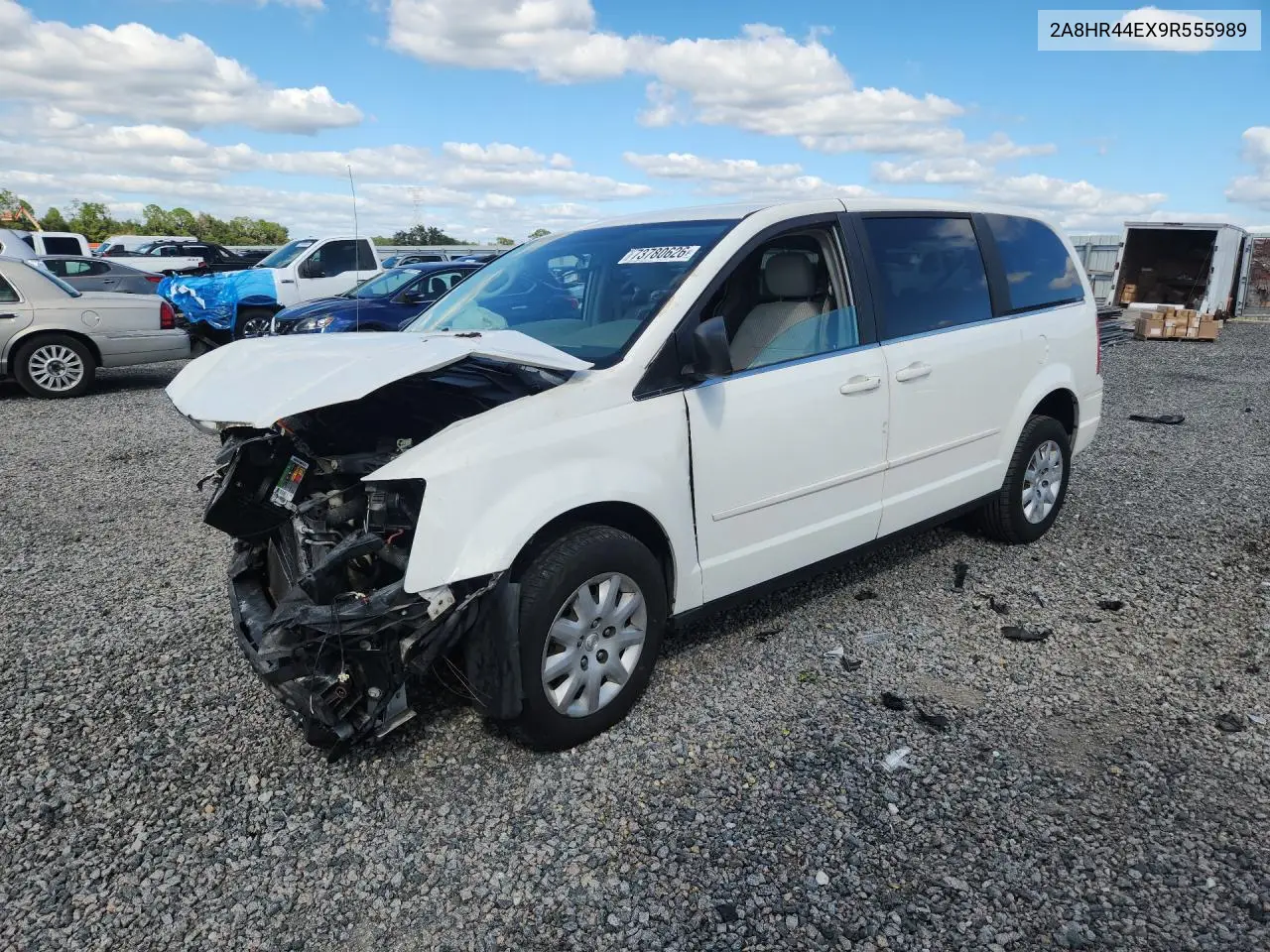 CHRYSLER TOWN & COUNTRY 2009, VIN 2A8HR44EX9R555989