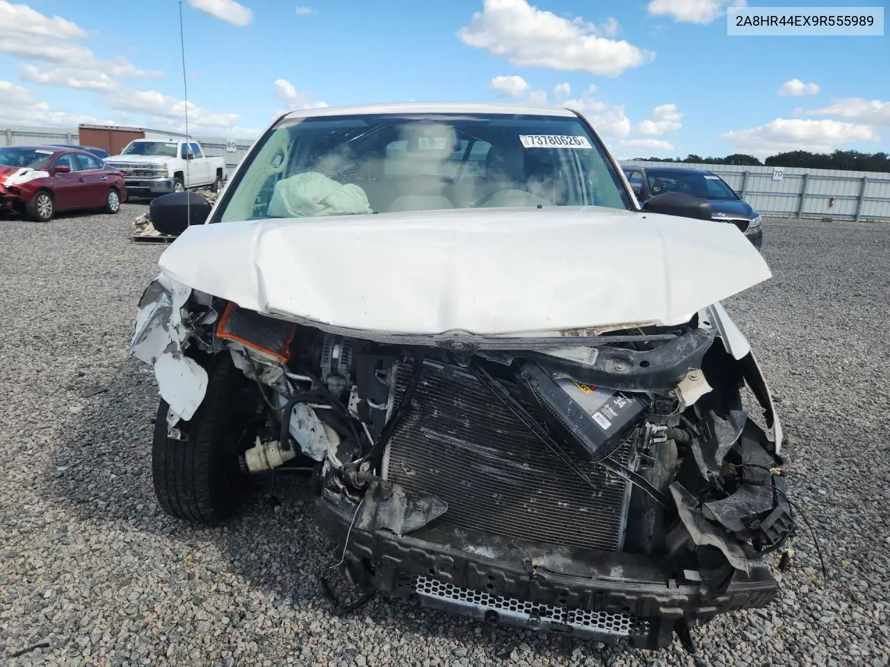 2009 CHRYSLER TOWN & COUNTRY VIN 2A8HR44EX9R555989 — фото 5
