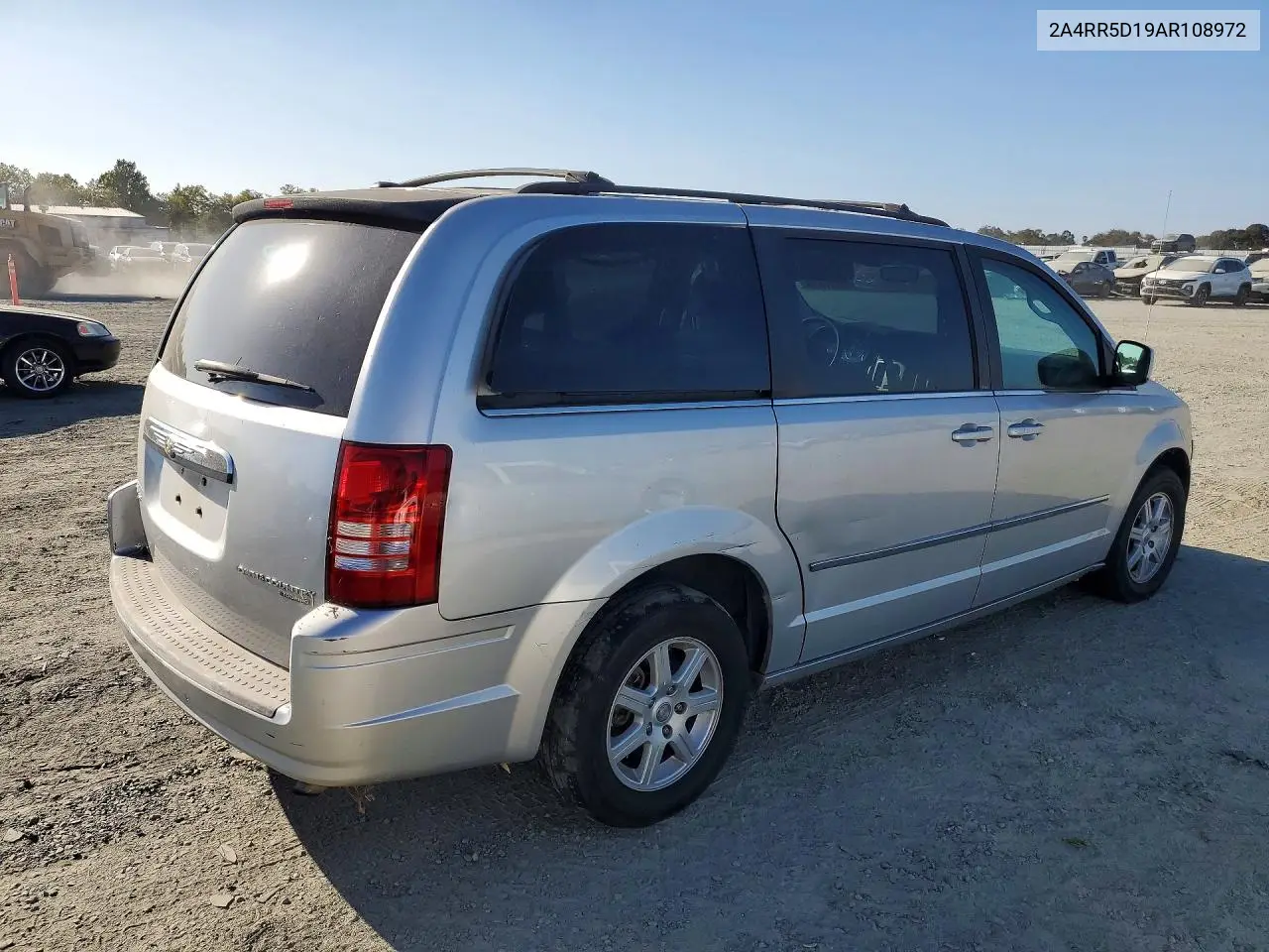 2010 CHRYSLER TOWN & COUNTRY VIN 2A4RR5D19AR108972 — фото 3