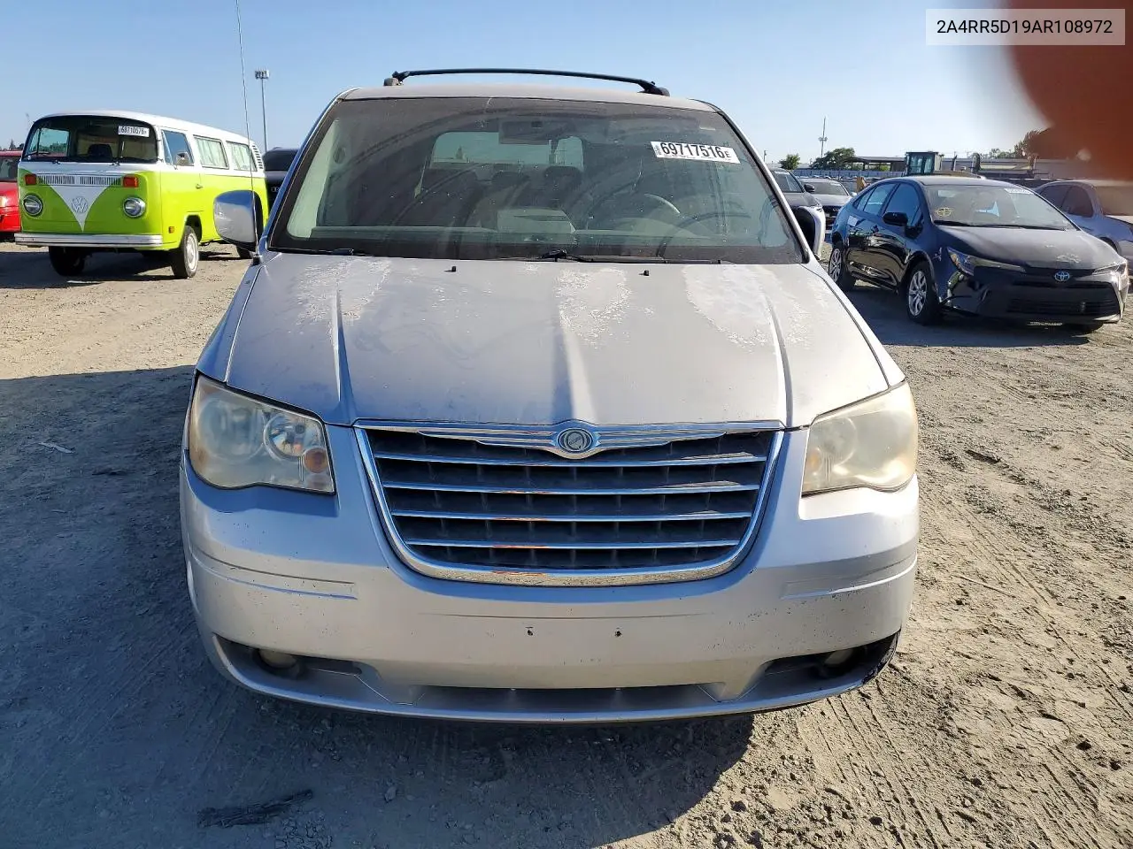 2010 CHRYSLER TOWN & COUNTRY VIN 2A4RR5D19AR108972 — фото 5