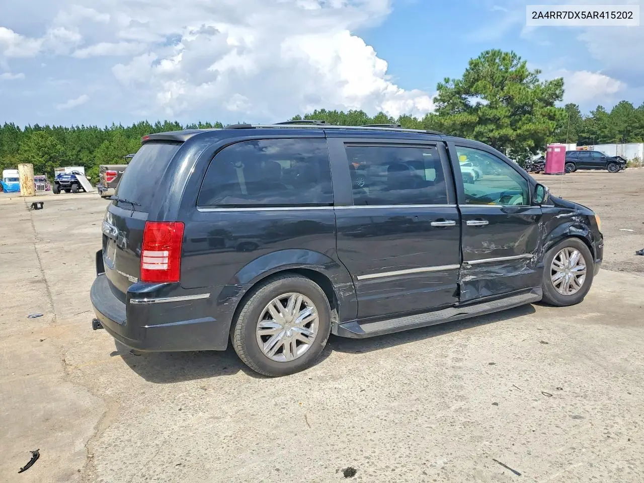 2010 CHRYSLER TOWN & COUNTRY VIN 2A4RR7DX5AR415202 — фото 3
