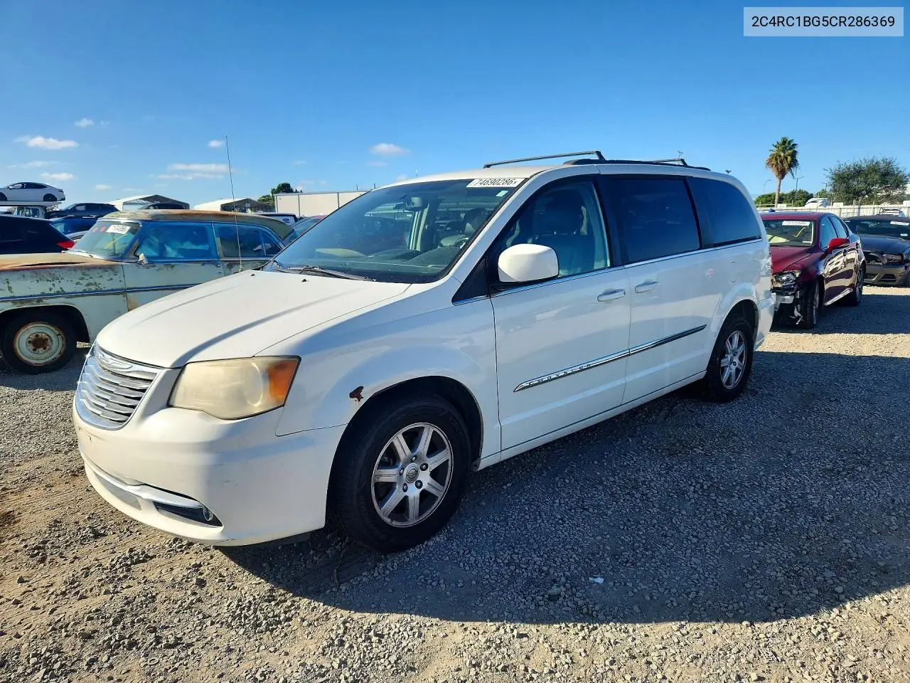 CHRYSLER TOWN & COUNTRY 2012, VIN 2C4RC1BG5CR286369