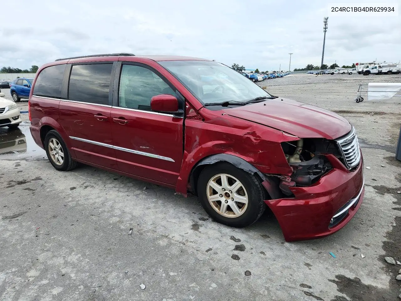 2013 CHRYSLER TOWN & COUNTRY VIN 2C4RC1BG4DR629934 — фото 4