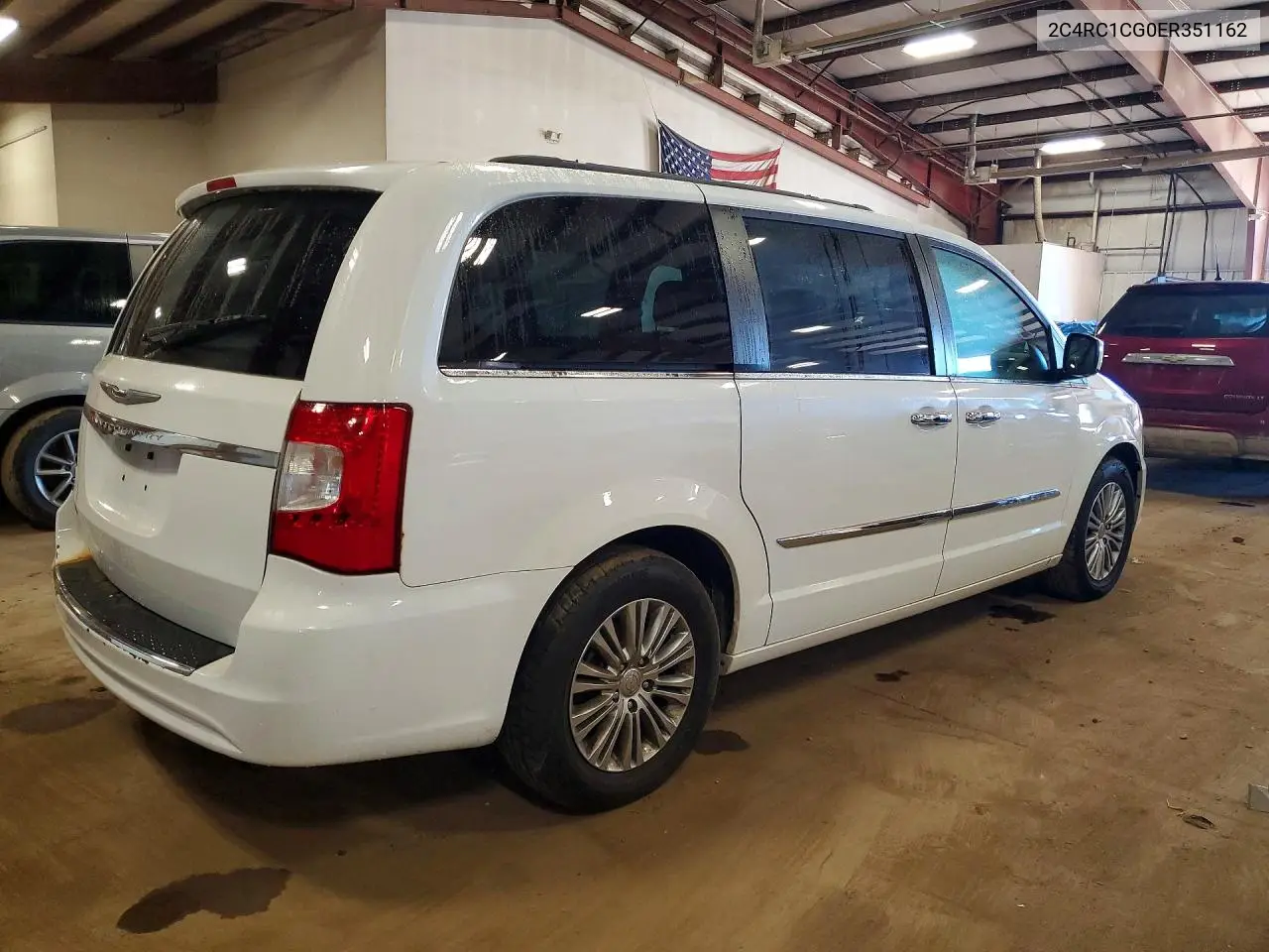 2014 CHRYSLER TOWN & COUNTRY VIN 2C4RC1CG0ER351162 — фото 3