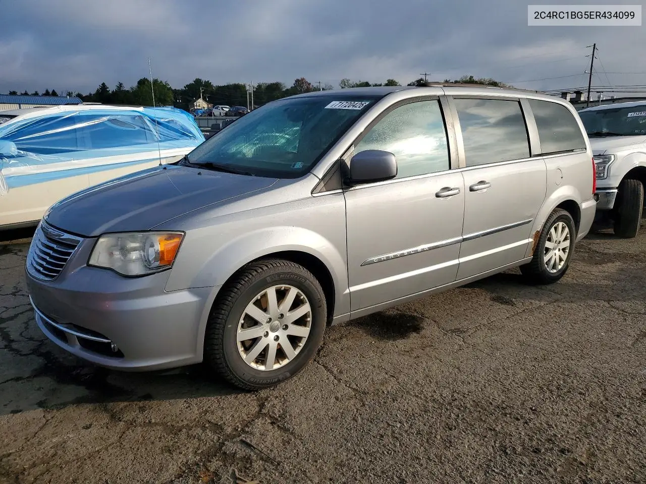 CHRYSLER TOWN & COUNTRY 2014, VIN 2C4RC1BG5ER434099