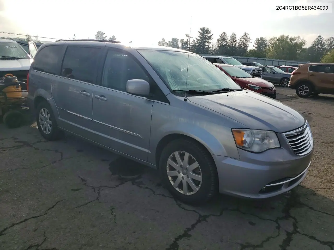 2014 CHRYSLER TOWN & COUNTRY VIN 2C4RC1BG5ER434099 — фото 4