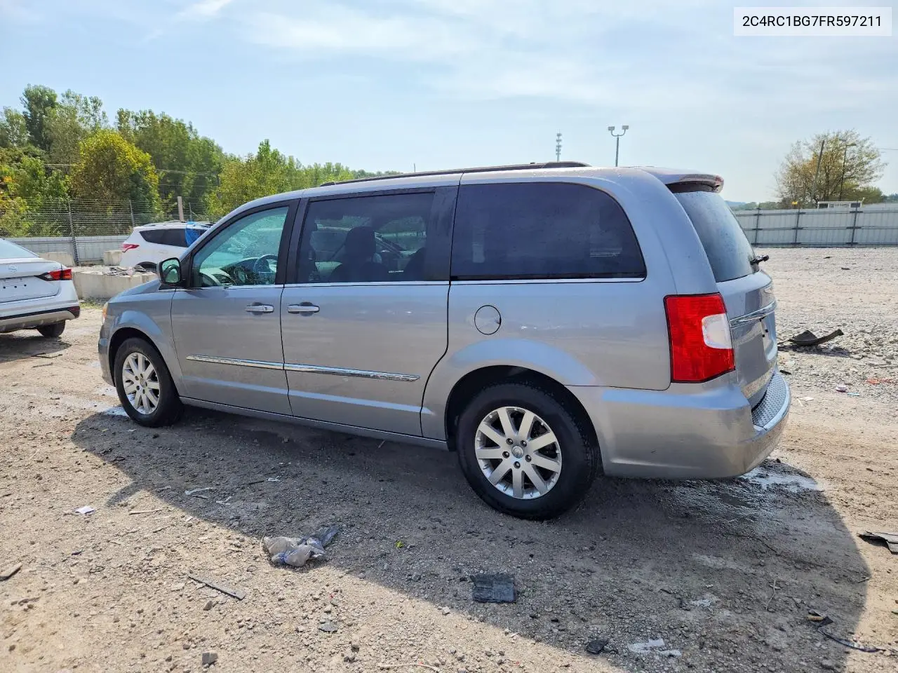 2015 CHRYSLER TOWN & COUNTRY VIN 2C4RC1BG7FR597211 — фото 2