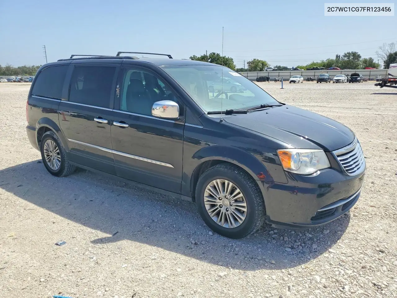 2015 CHRYSLER TOWN & COUNTRY VIN 2C4RC1CG6FR597652 — фото 4