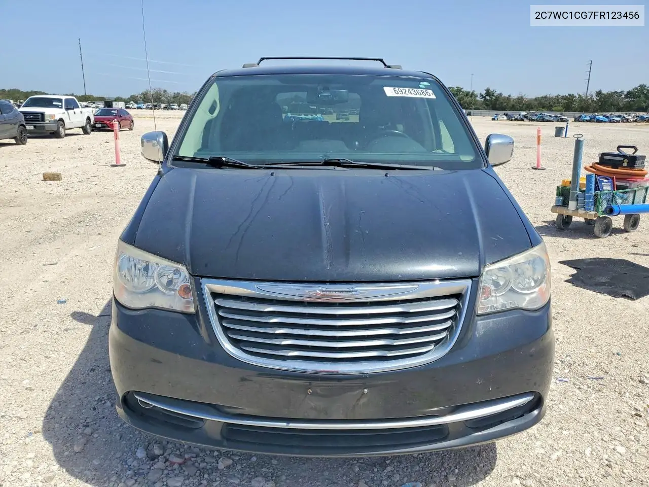 2015 CHRYSLER TOWN & COUNTRY VIN 2C4RC1CG6FR597652 — фото 5