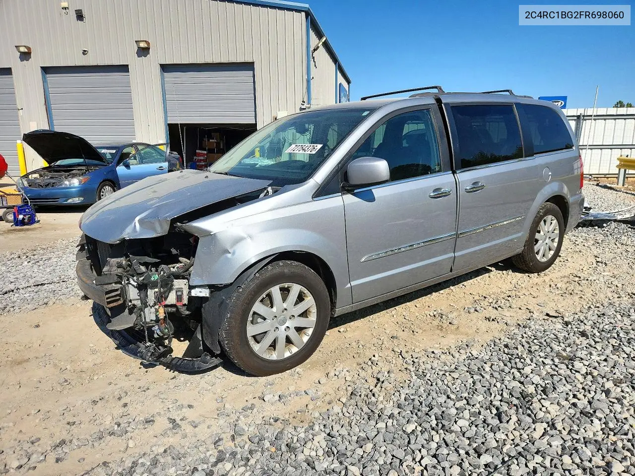 CHRYSLER TOWN & COUNTRY 2015, VIN 2C4RC1BG2FR698060