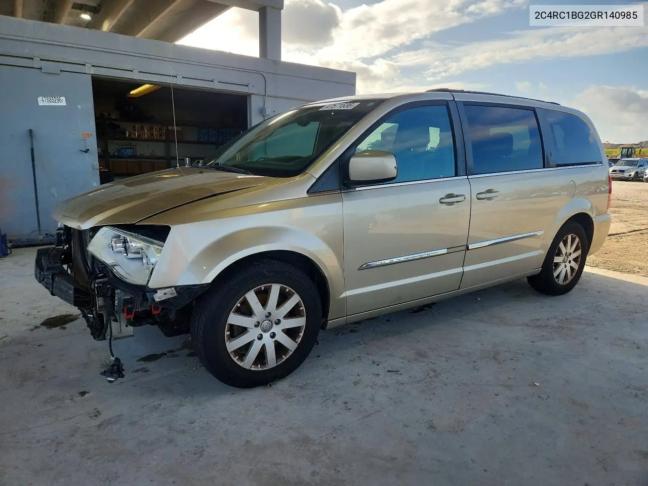 CHRYSLER TOWN & COUNTRY 2016, VIN 2C4RC1BG2GR140985