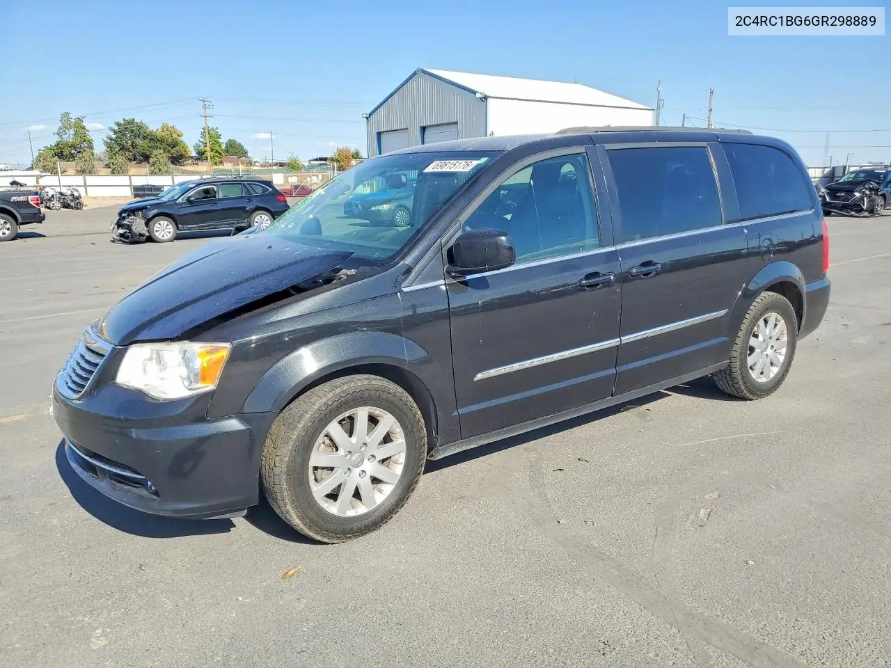 CHRYSLER TOWN & COUNTRY 2016, VIN 2C4RC1BG6GR298889