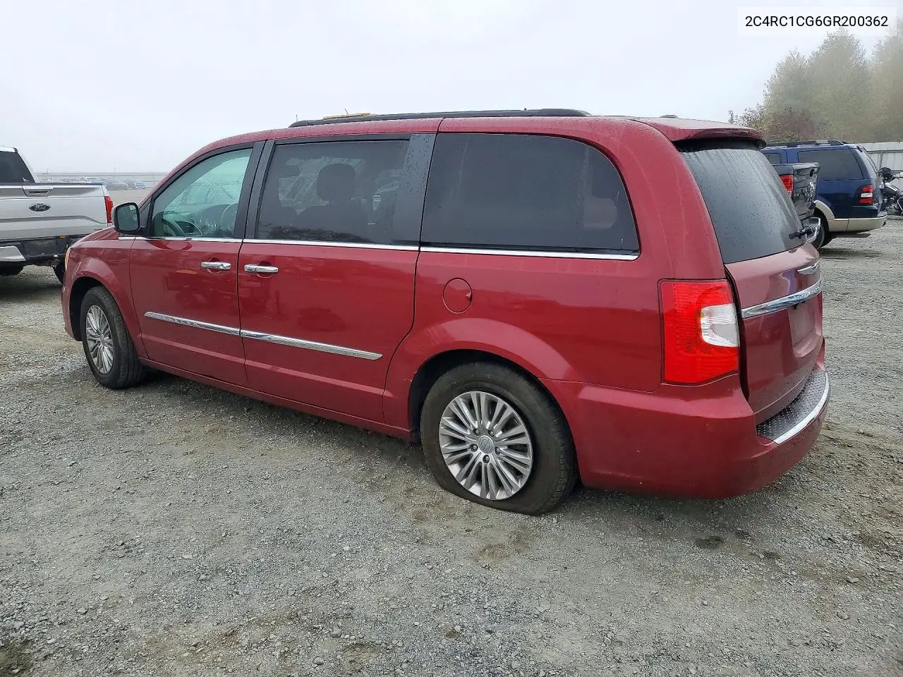2016 CHRYSLER TOWN & COUNTRY VIN 2C4RC1CG6GR200362 — фото 2