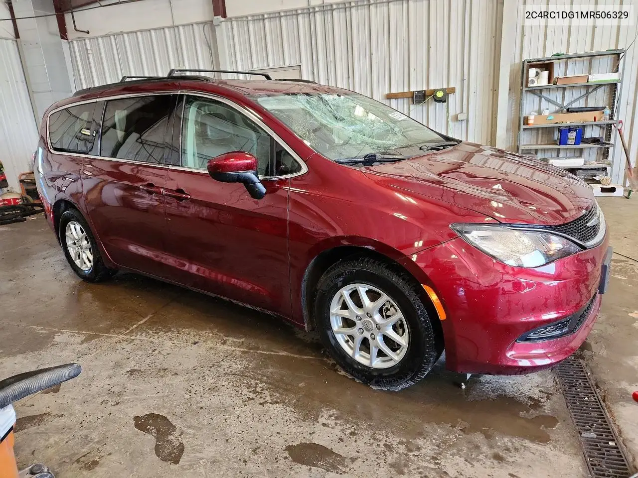 2021 CHRYSLER VOYAGER VIN 2C4RC1DG1MR506329 — фото 4