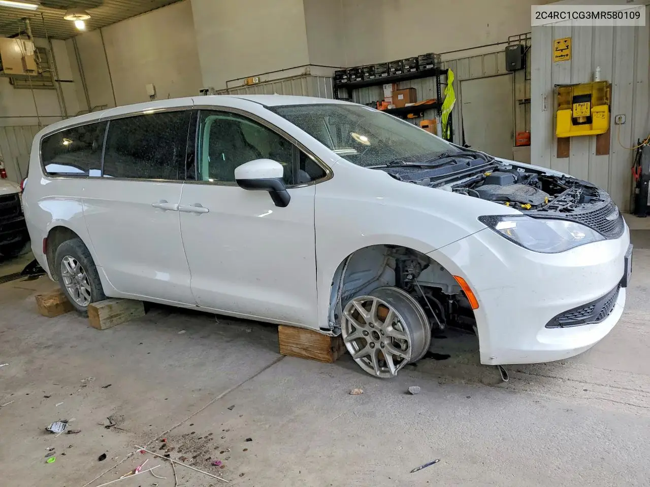 2021 CHRYSLER VOYAGER VIN 2C4RC1CG3MR580109 — фото 4