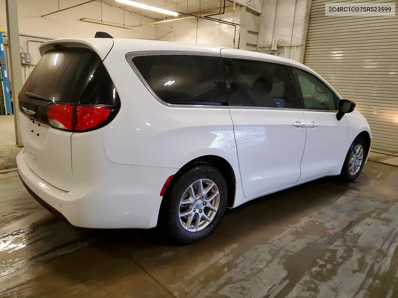 2025 CHRYSLER VOYAGER VIN 2C4RC1CG7SR523599 — фото 3