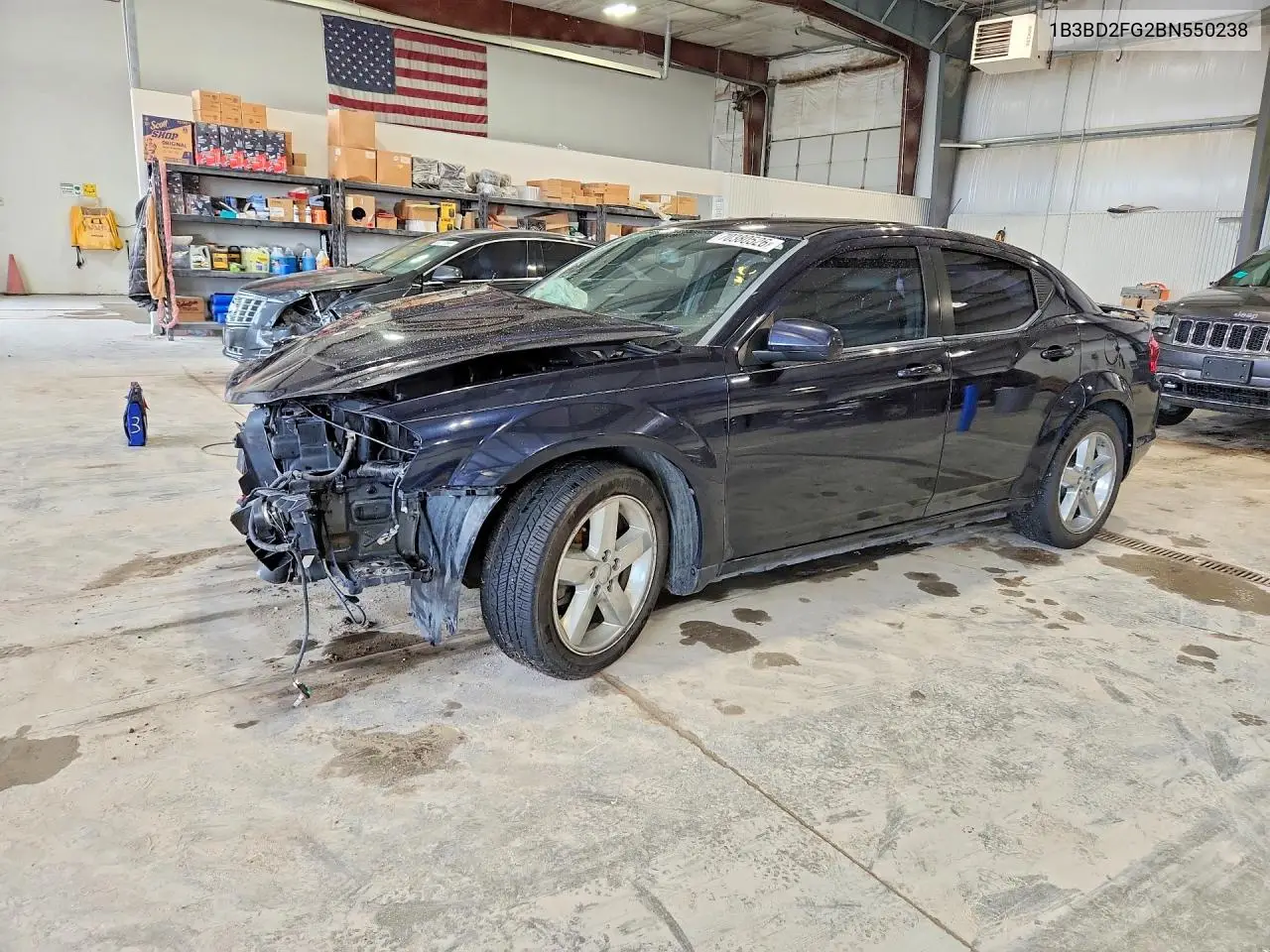 DODGE AVENGER 2011, VIN 1B3BD2FG2BN550238