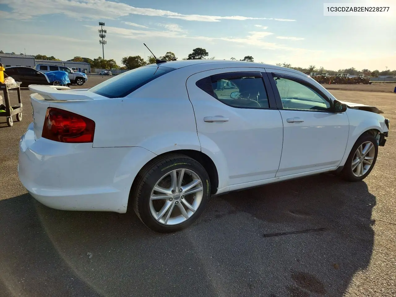 2014 DODGE AVENGER VIN 1C3CDZAB2EN228277 — фото 3