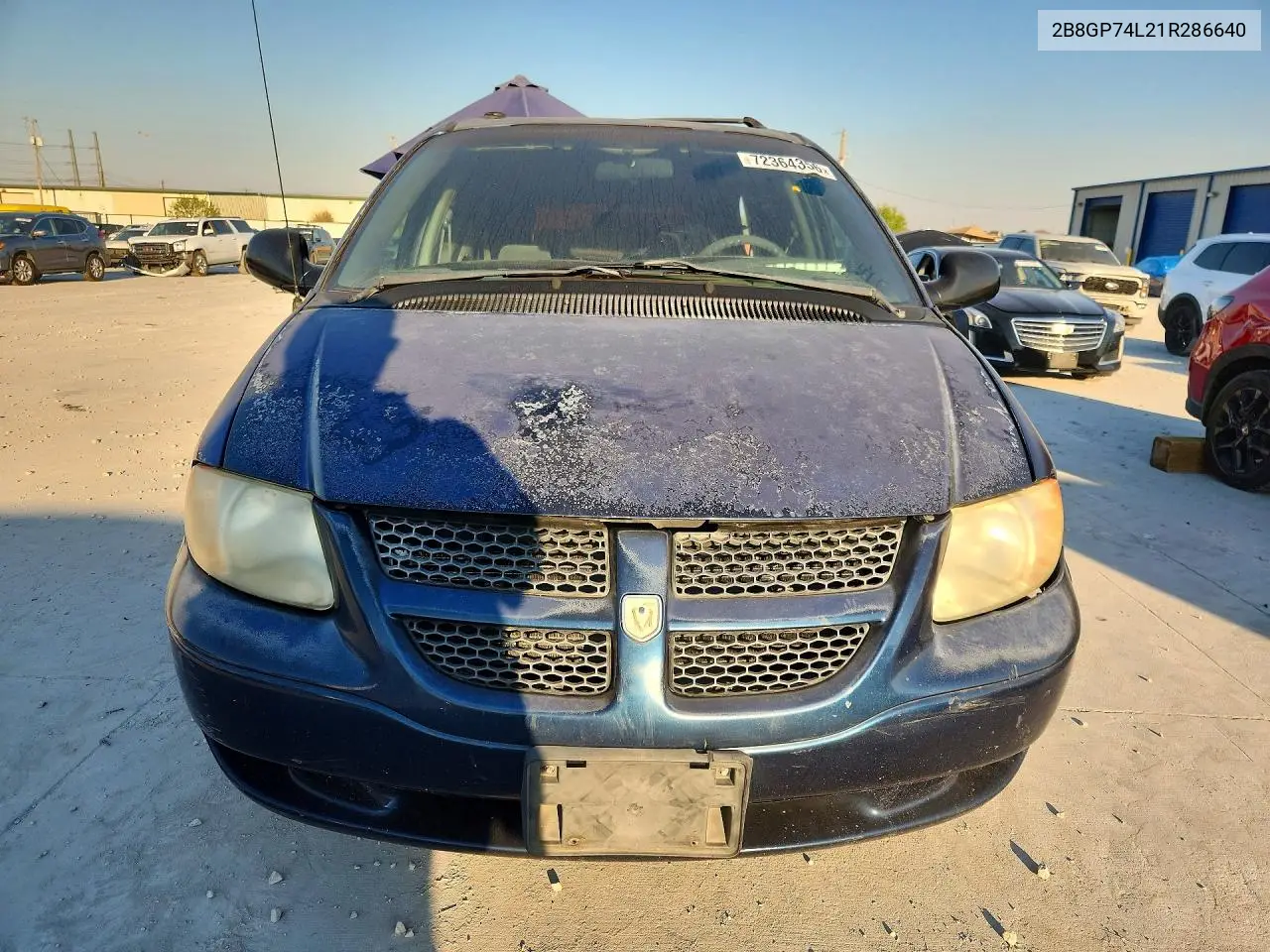 2001 DODGE CARAVAN VIN 2B8GP74L21R286640 — фото 5